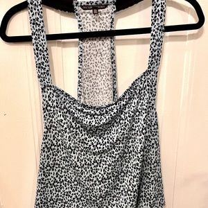 Victoria's Secret workout tank, cropped at waist